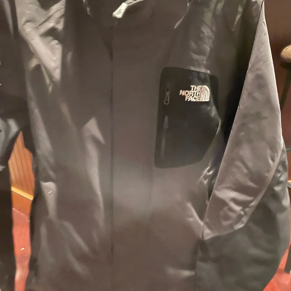 Black Northface Shell - Picture 4 of 5